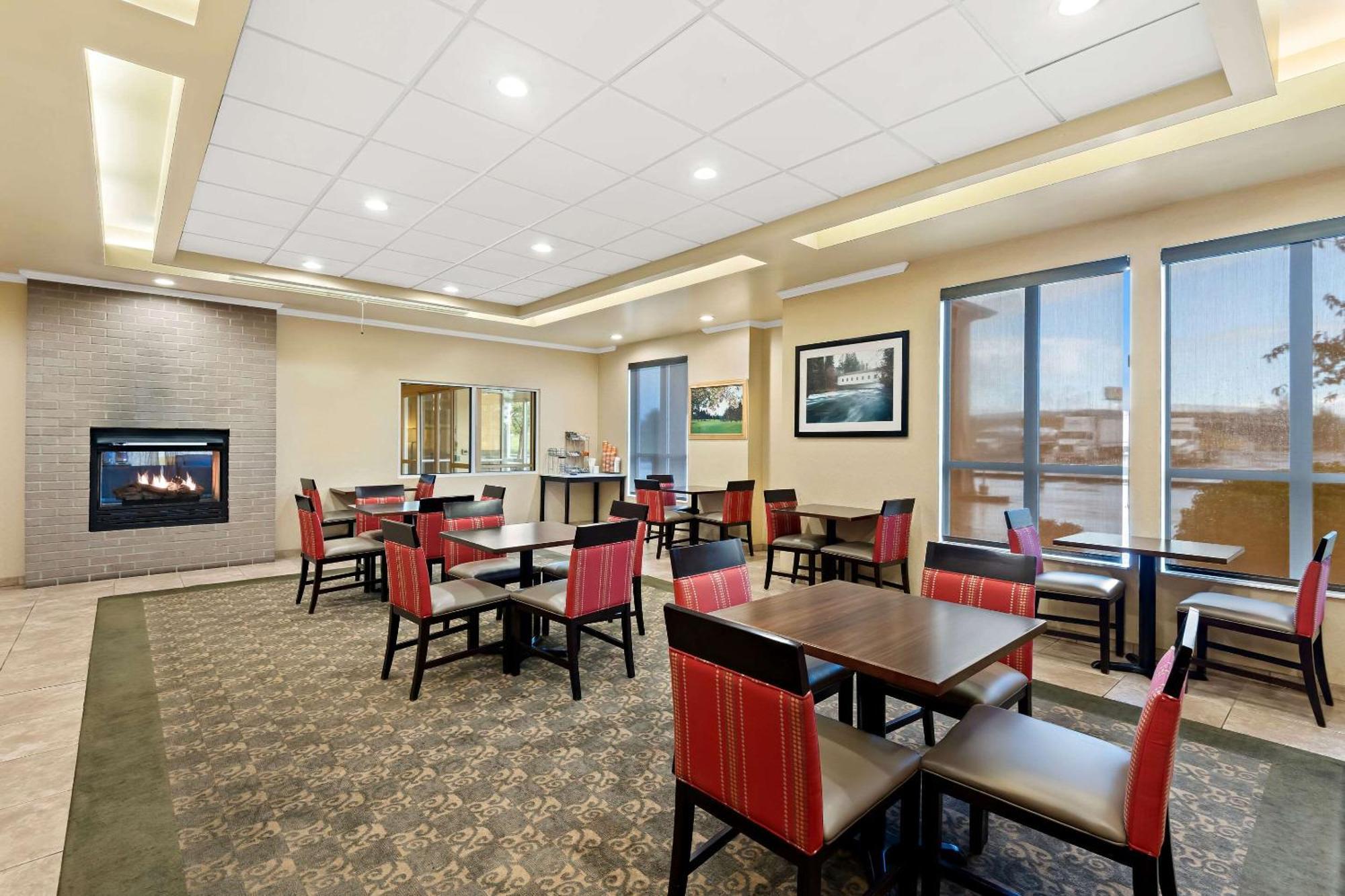 Comfort Inn & Suites Creswell Εξωτερικό φωτογραφία