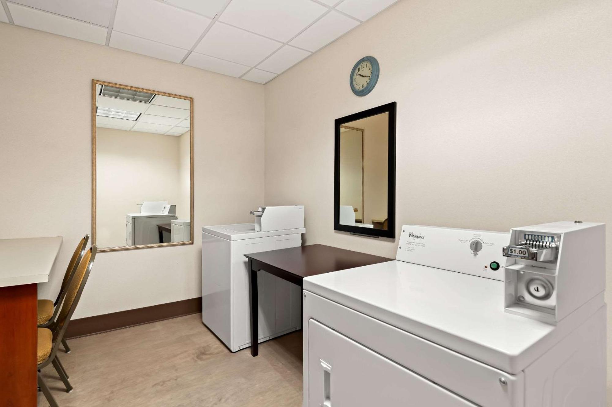 Comfort Inn & Suites Creswell Εξωτερικό φωτογραφία