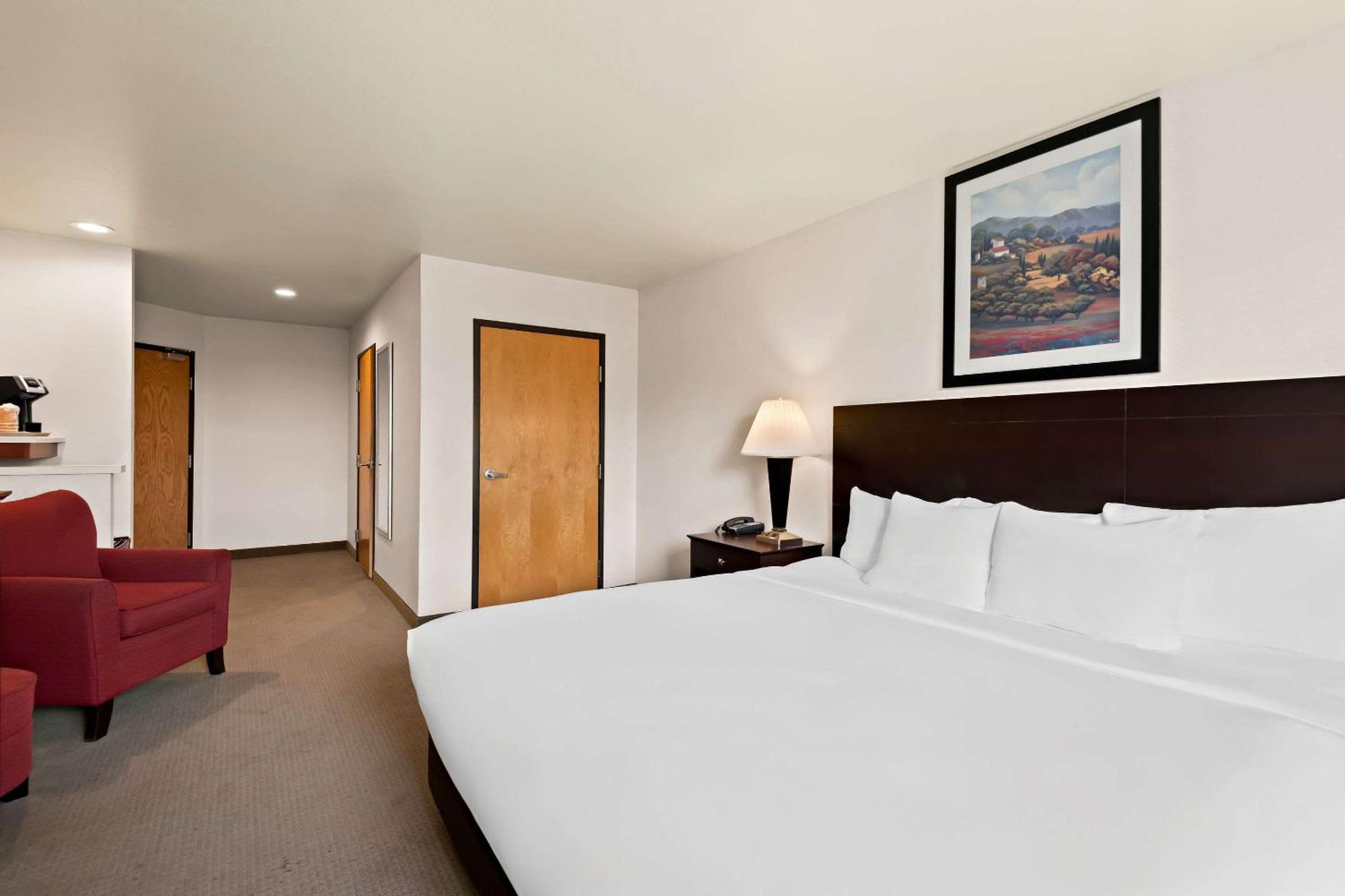 Comfort Inn & Suites Creswell Εξωτερικό φωτογραφία