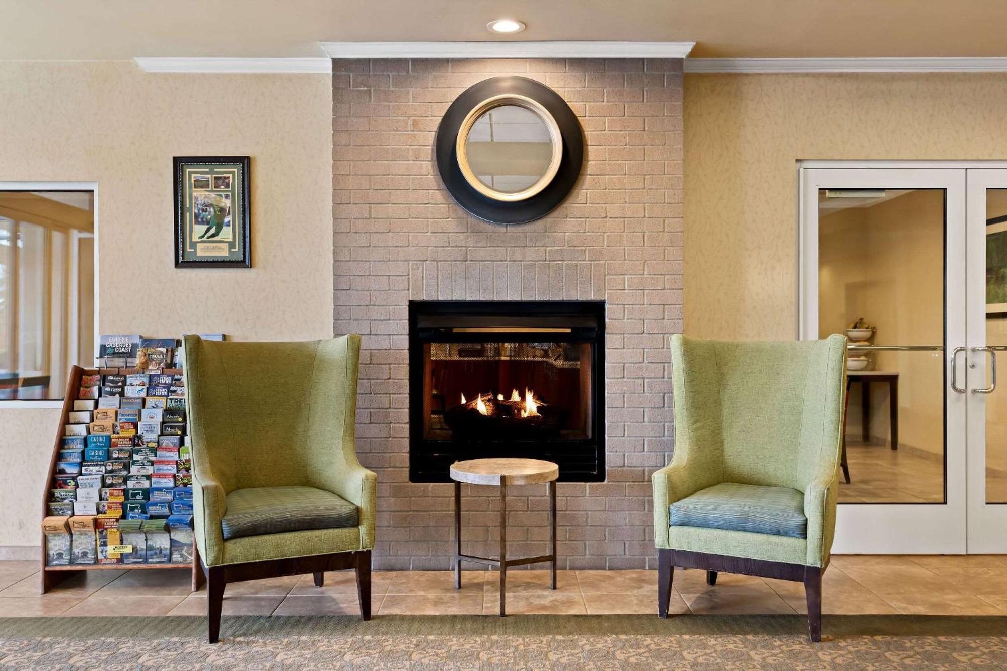 Comfort Inn & Suites Creswell Εξωτερικό φωτογραφία