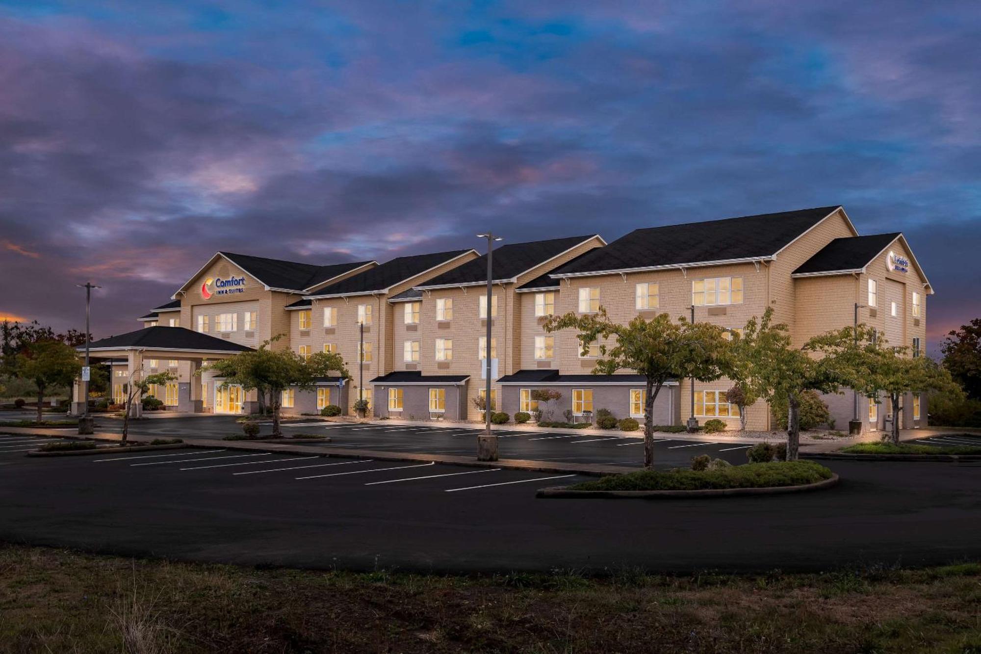 Comfort Inn & Suites Creswell Εξωτερικό φωτογραφία